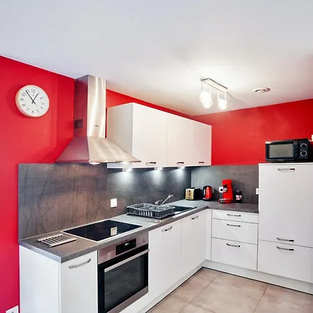 Дом отдыха Maison Charmante A + Jardin Стоцхейм