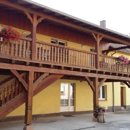 Дом отдыха Maison Charmante A + Jardin *
